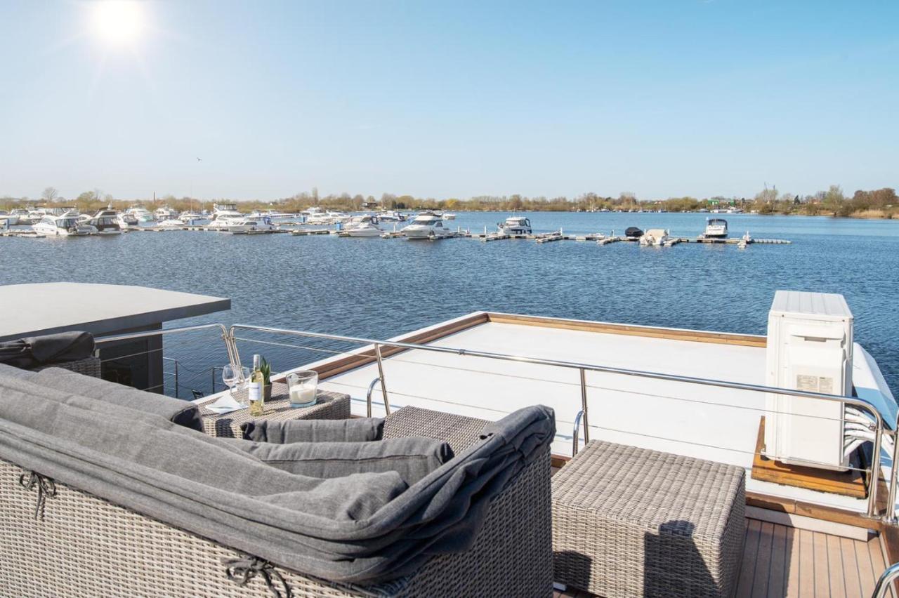 Hausboot Buddy Weyhe
