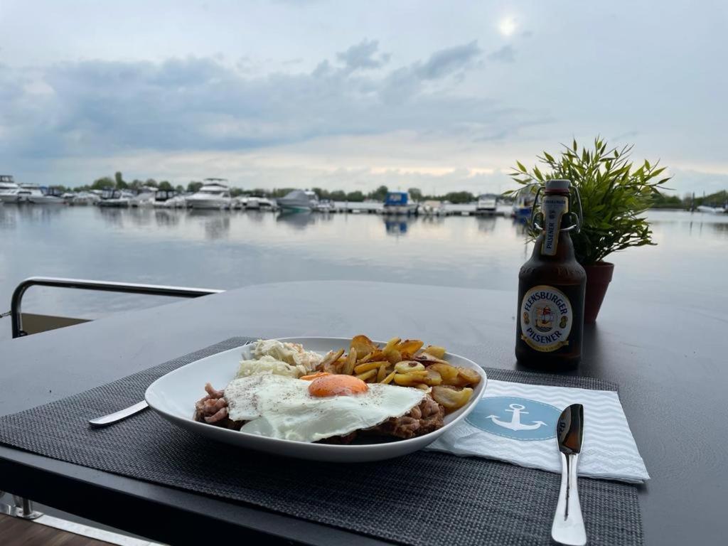 Bateau-hôtel Hausboot Buddy *